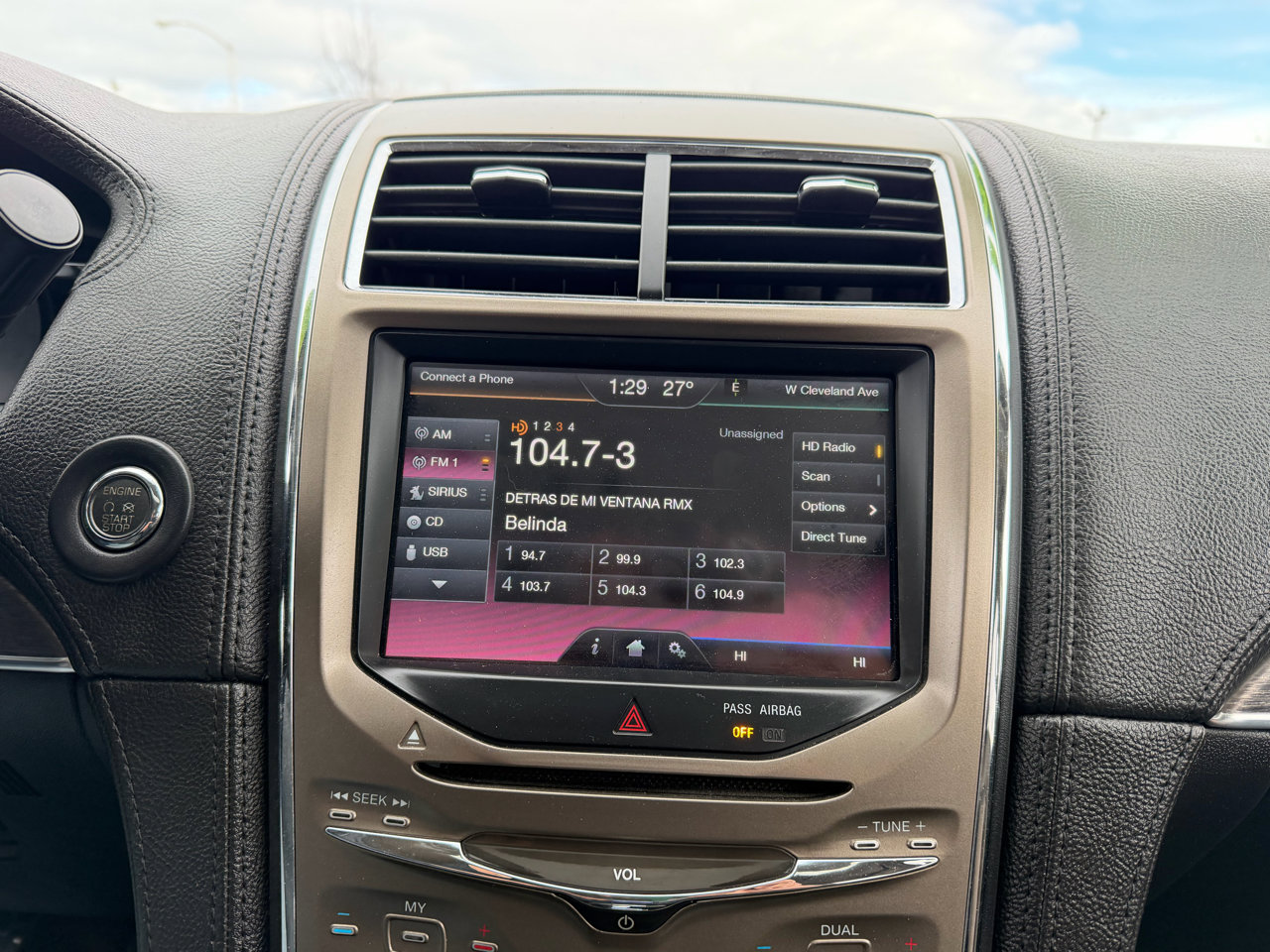 Used 2011 Lincoln MKX AWD w/ 102A Rapid Spec Order Code image 12