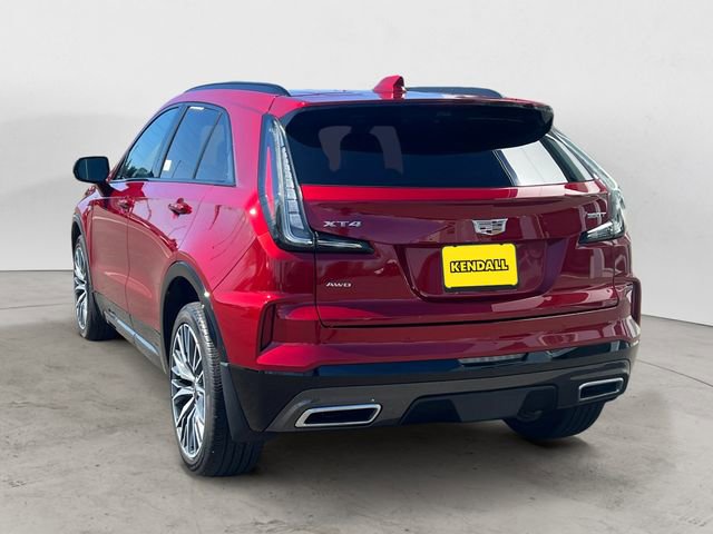 Used 2024 Cadillac XT4 Sport w/ Technology Package image 3