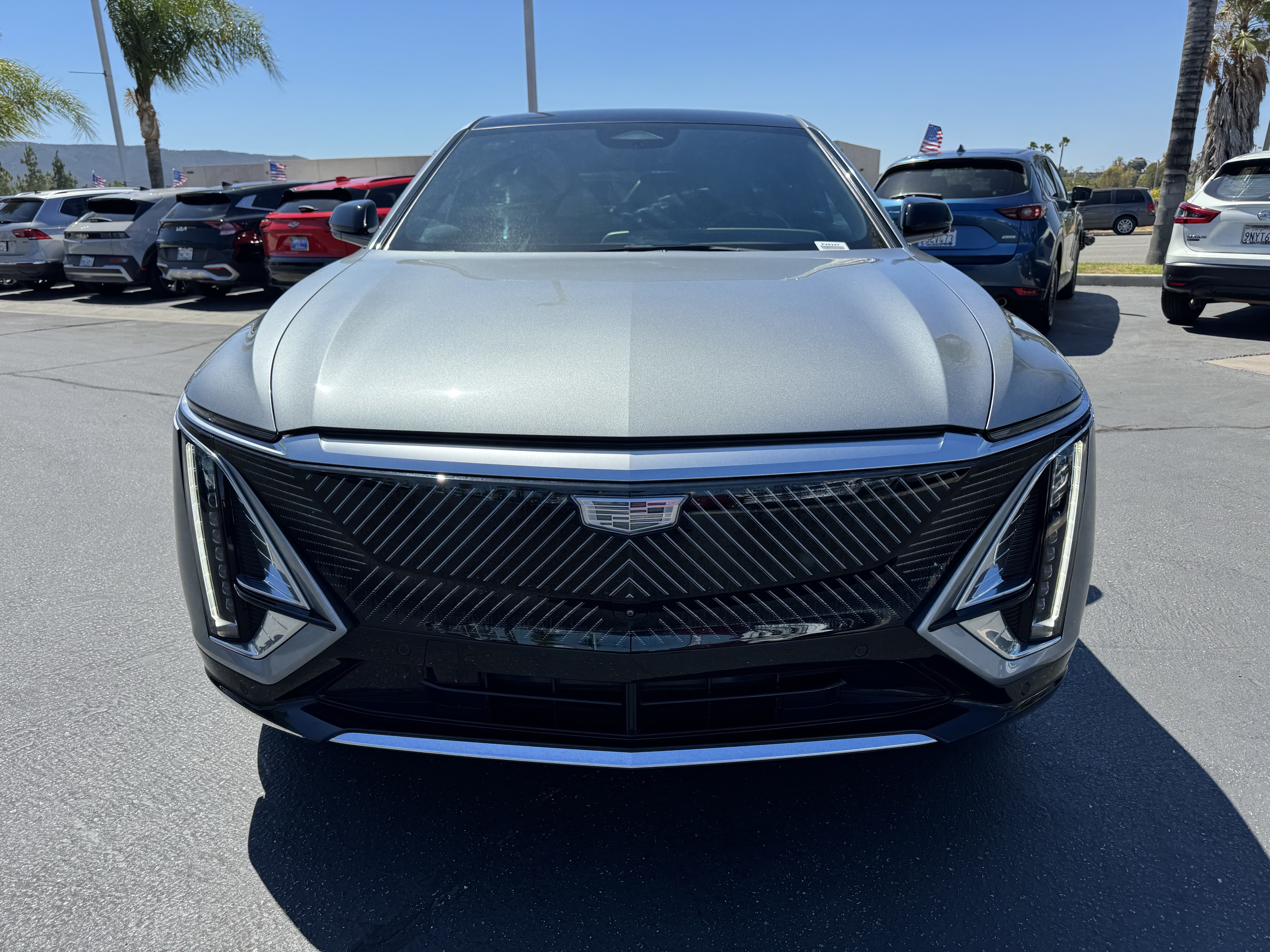 Used 2024 Cadillac Lyriq Luxury w/ LPO, Floor Liner Package RWD image 3