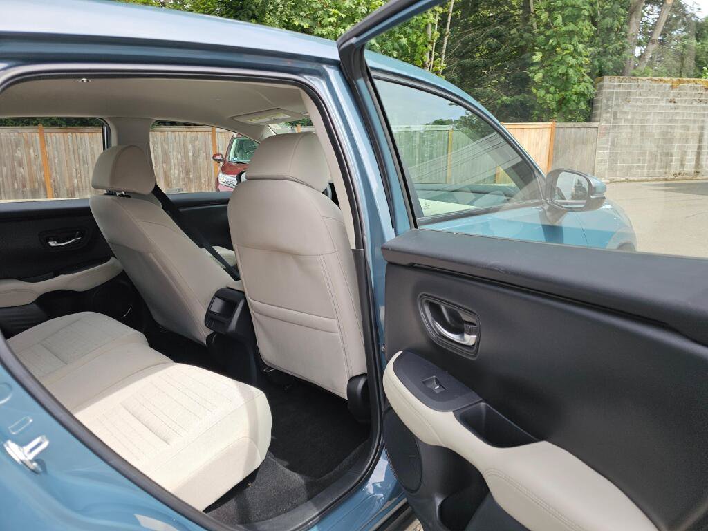 Used 2024 Honda HR-V LX image 14