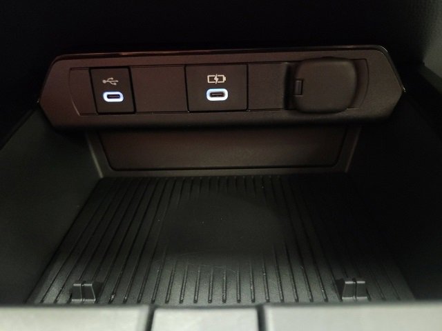 Used 2026 Toyota Prius LE image 59