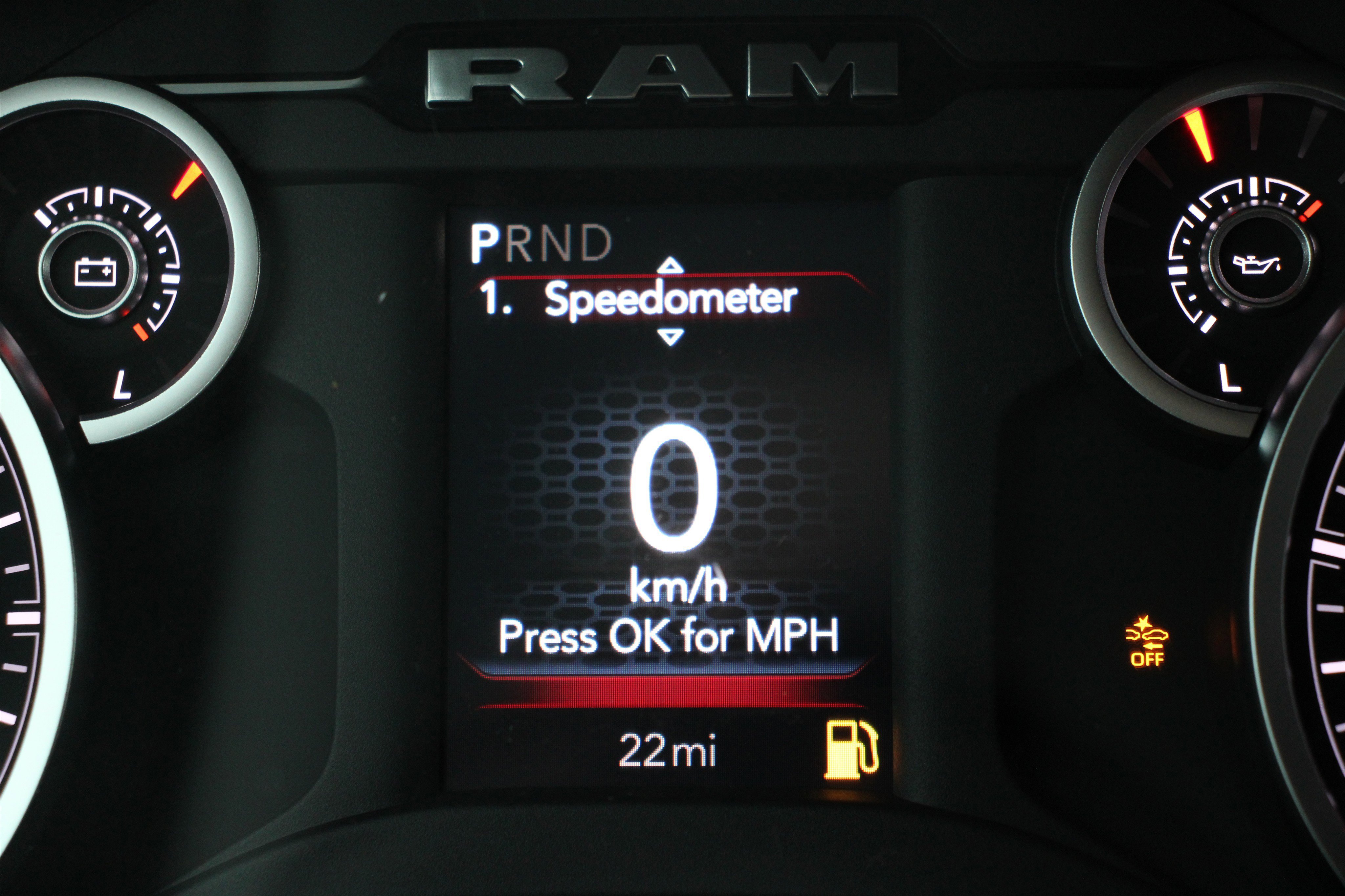 Used 2025 RAM 3500 Tradesman w/ Chrome Appearance Group image 13