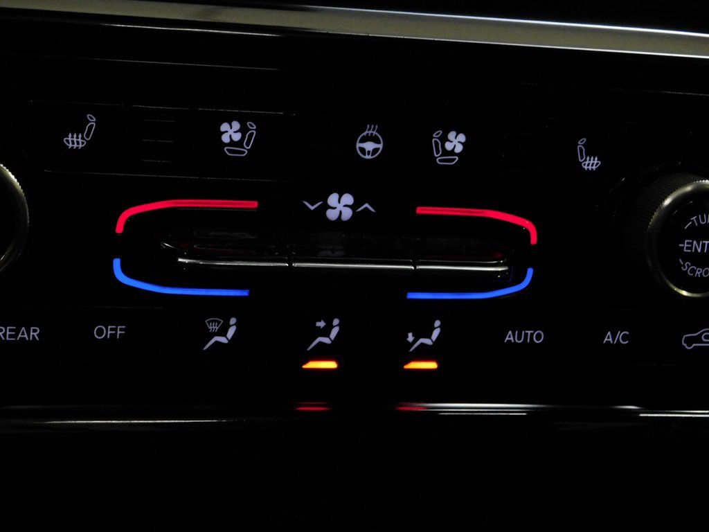 Used 2022 Jeep Grand Cherokee L Overland w/ Luxury Tech Group IV image 61