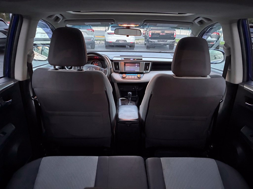 Used 2014 Toyota RAV4 XLE AWD/4WD image 14