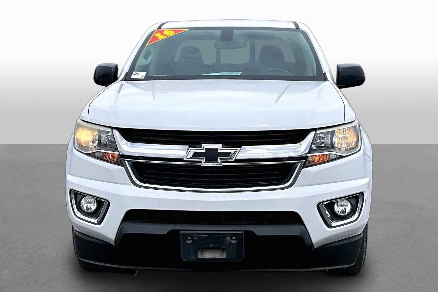 Used 2016 Chevrolet Colorado LT w/ LT Convenience Package RWD image 3