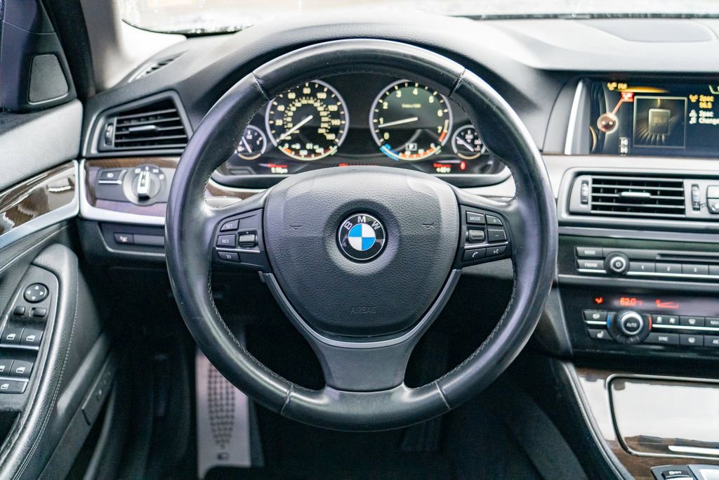 Used 2015 BMW 535i Sedan RWD image 16