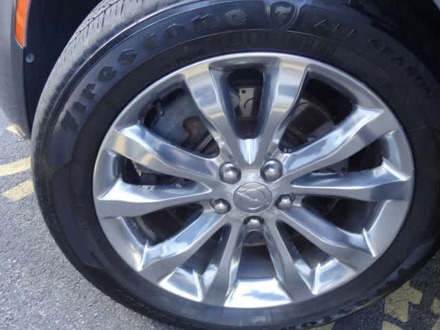 Used 2015 Chrysler 300 Limited AWD/4WD image 31