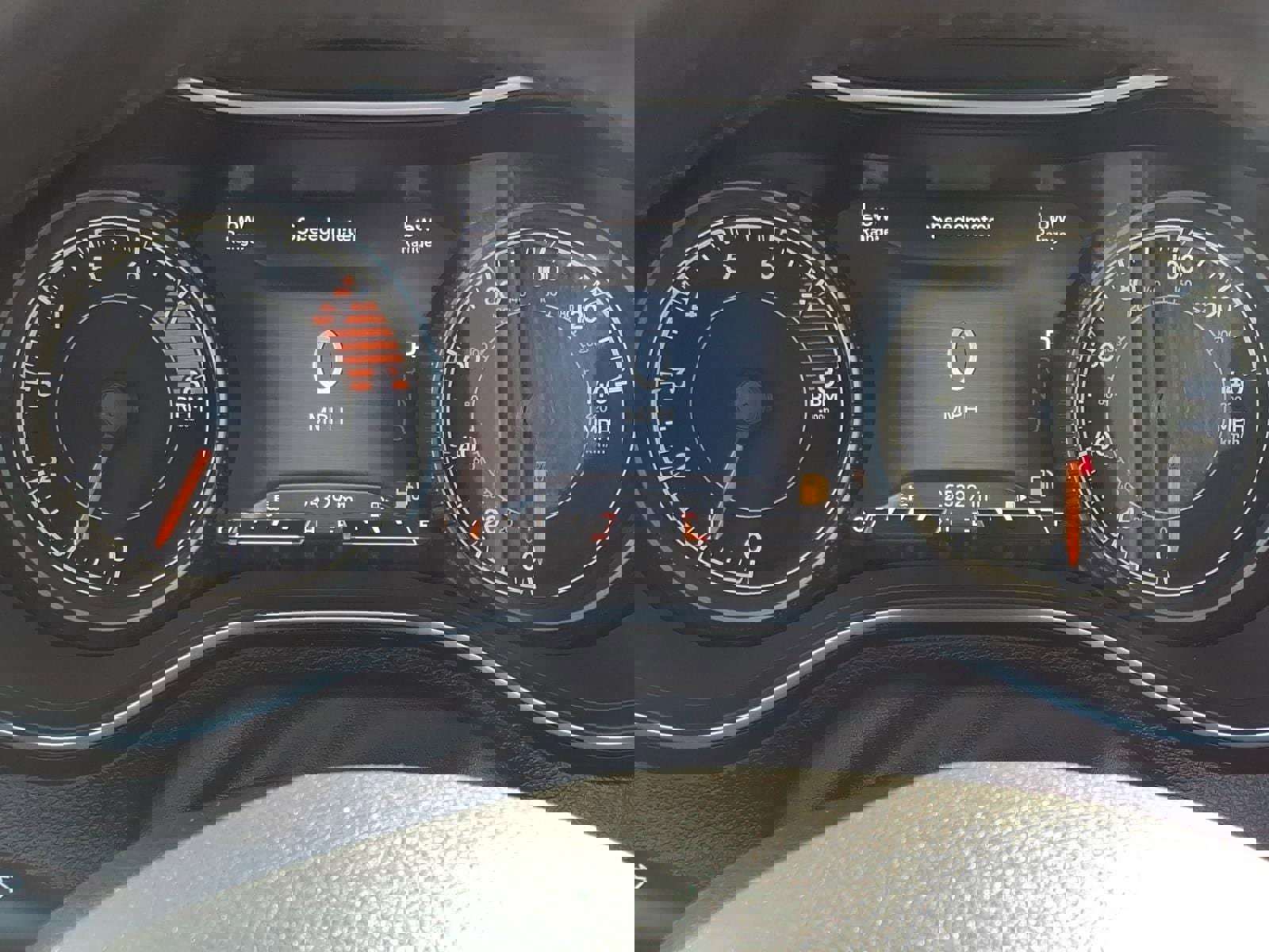 Used 2022 Jeep Cherokee Trailhawk w/ Trailer Tow Group image 20