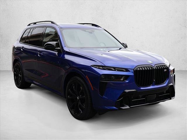 Used 2023 BMW X7 M60i w/ Executive Package image 3