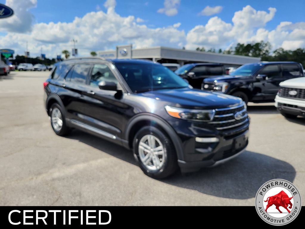 Certified 2024 Ford Explorer XLT w/ Equipment Group 202A RWD image 9