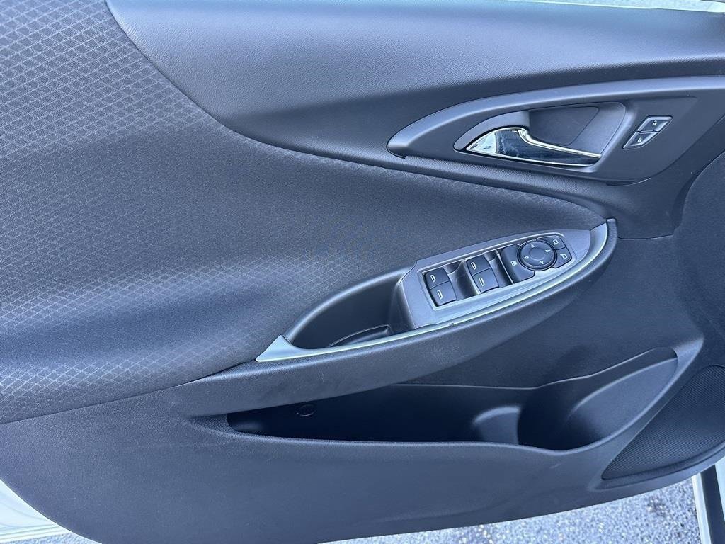 Used 2024 Chevrolet Malibu RS image 21