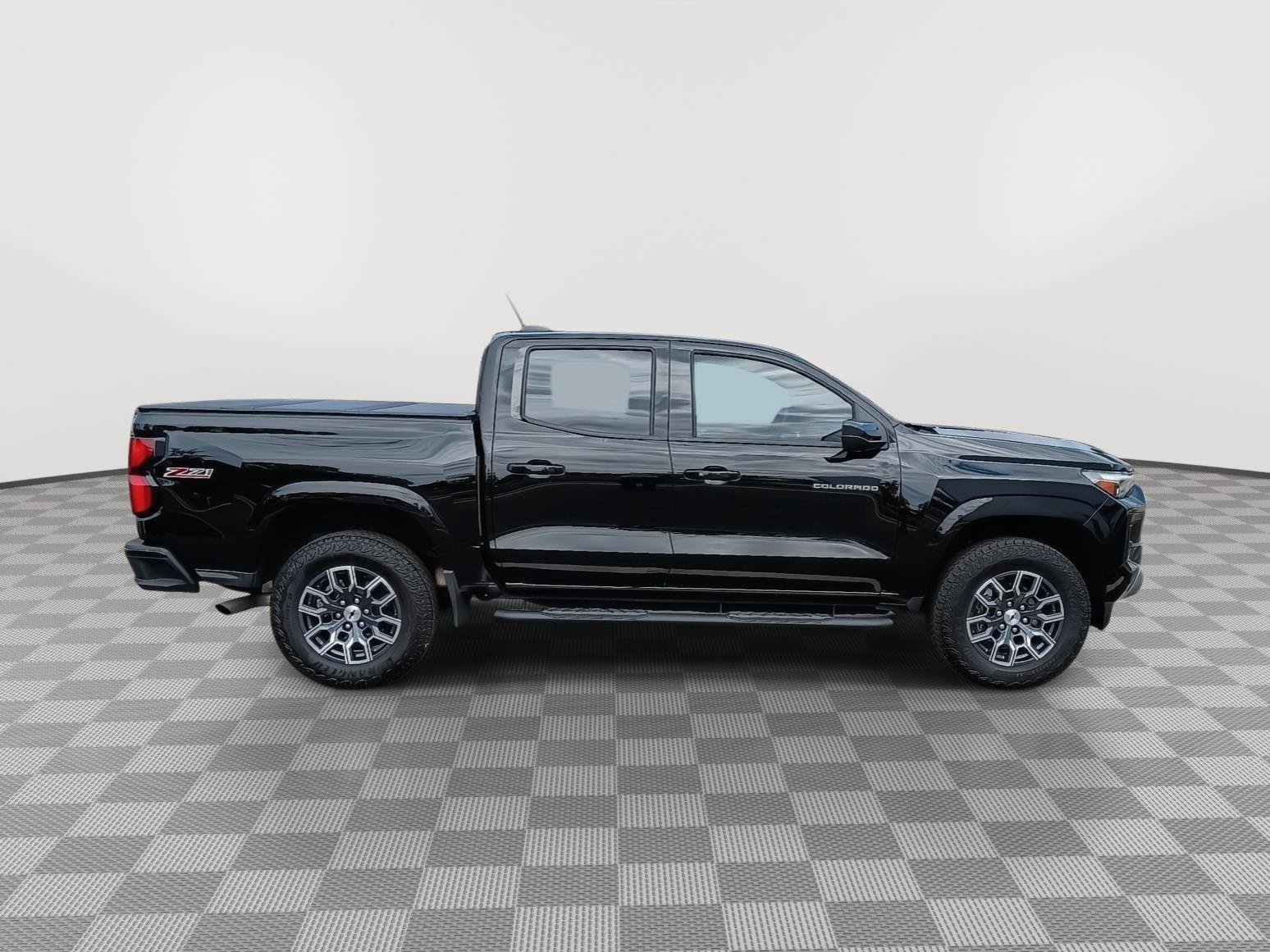 Used 2024 Chevrolet Colorado Z71 w/ Z71 Convenience Package 2 AWD/4WD image 20