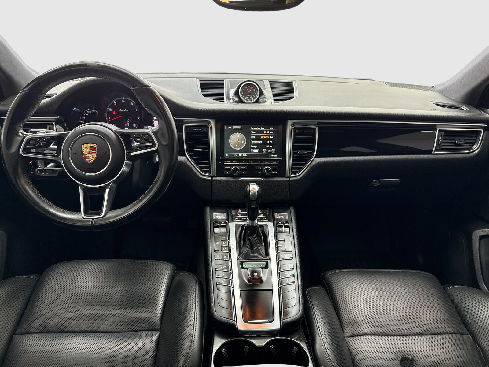 Used 2015 Porsche Macan Turbo AWD/4WD image 20