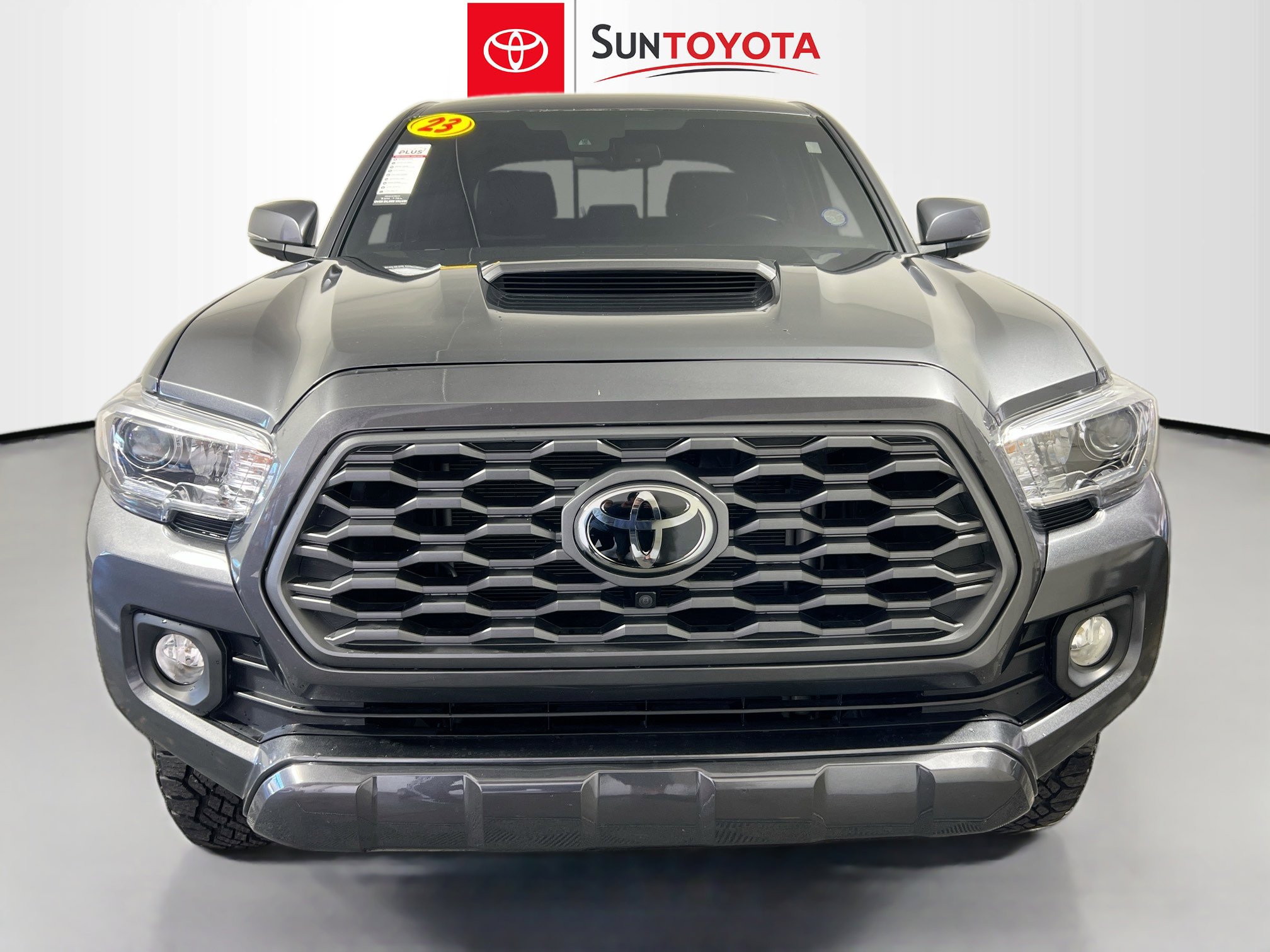 Used 2023 Toyota Tacoma TRD Sport w/ Advanced Technology Package image 10