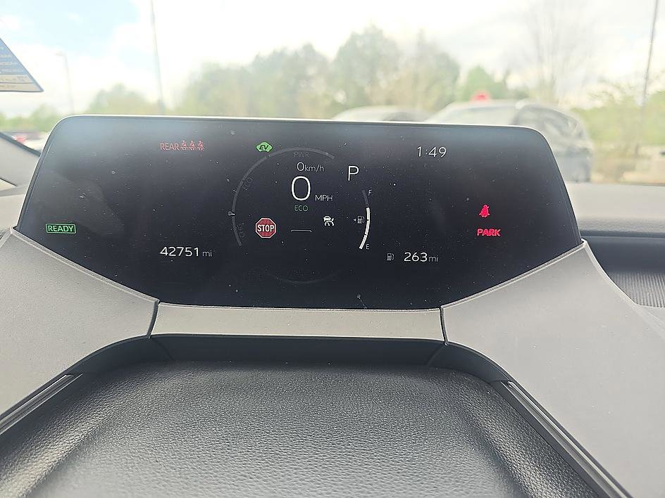 Used 2024 Toyota Prius XLE image 18