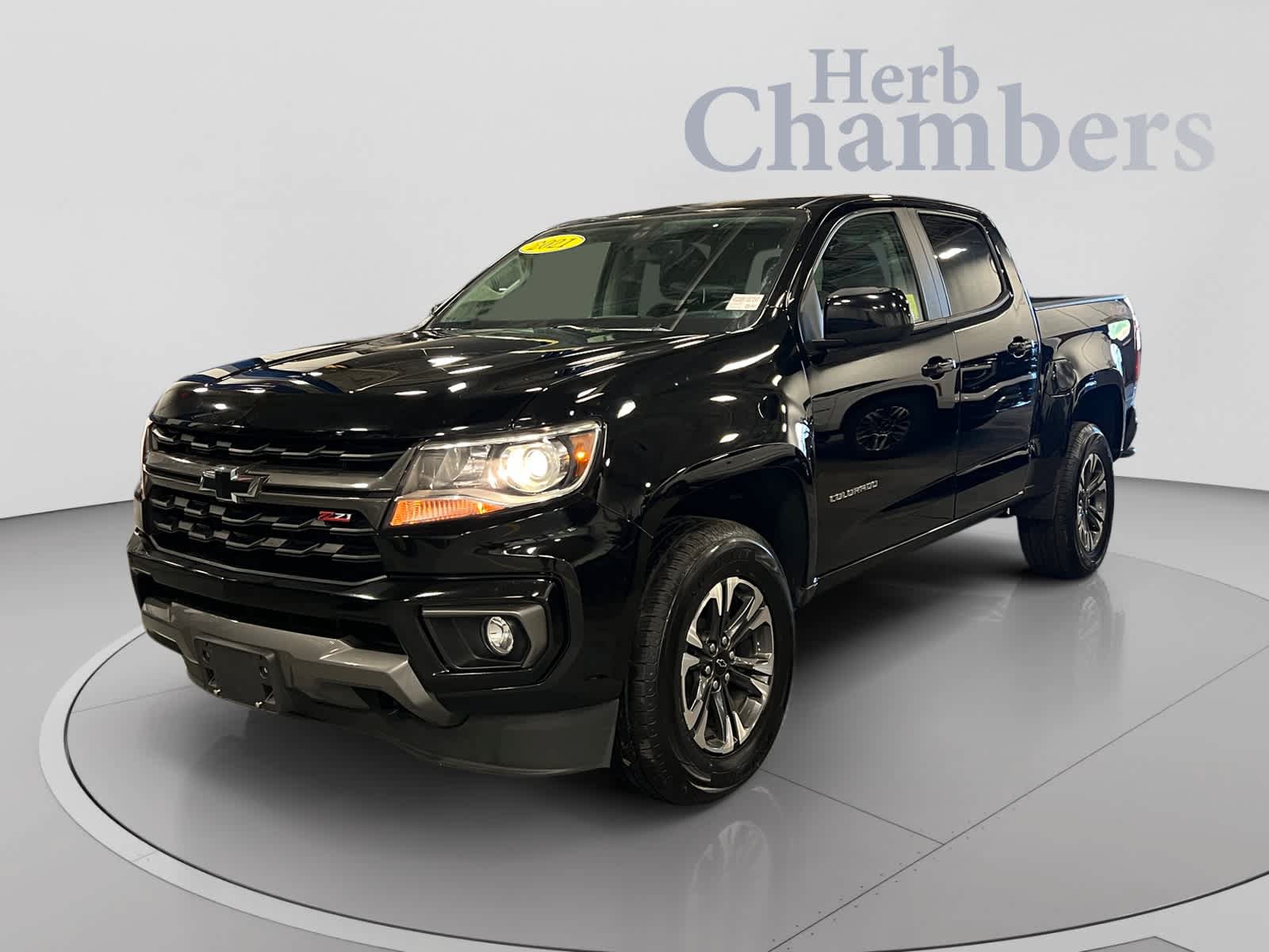 Used 2021 Chevrolet Colorado Z71 AWD/4WD image 4