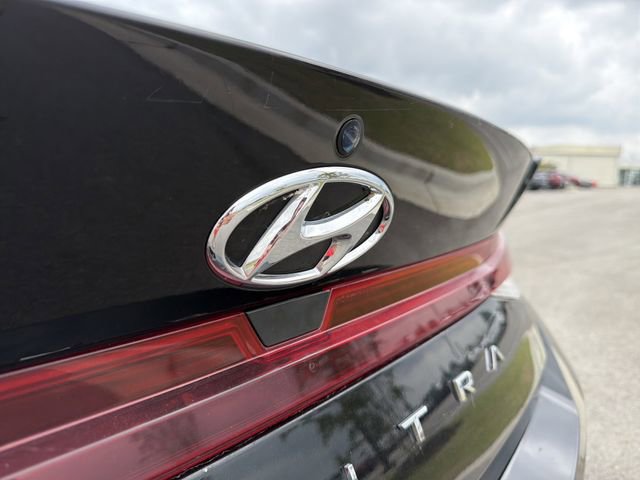 Used 2021 Hyundai Elantra SE FWD image 37