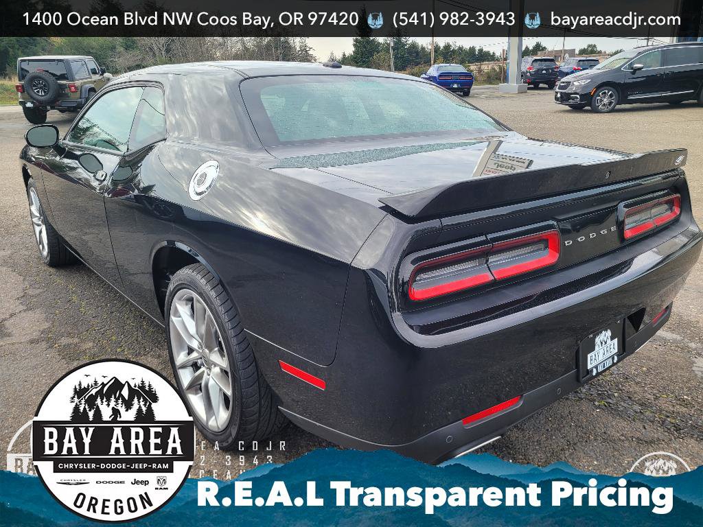 Used 2022 Dodge Challenger GT image 7
