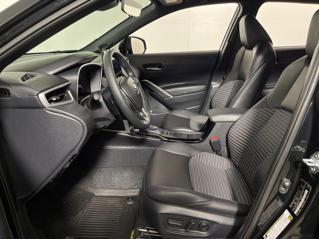 Certified 2025 Toyota Corolla Cross AWD Hybrid image 12
