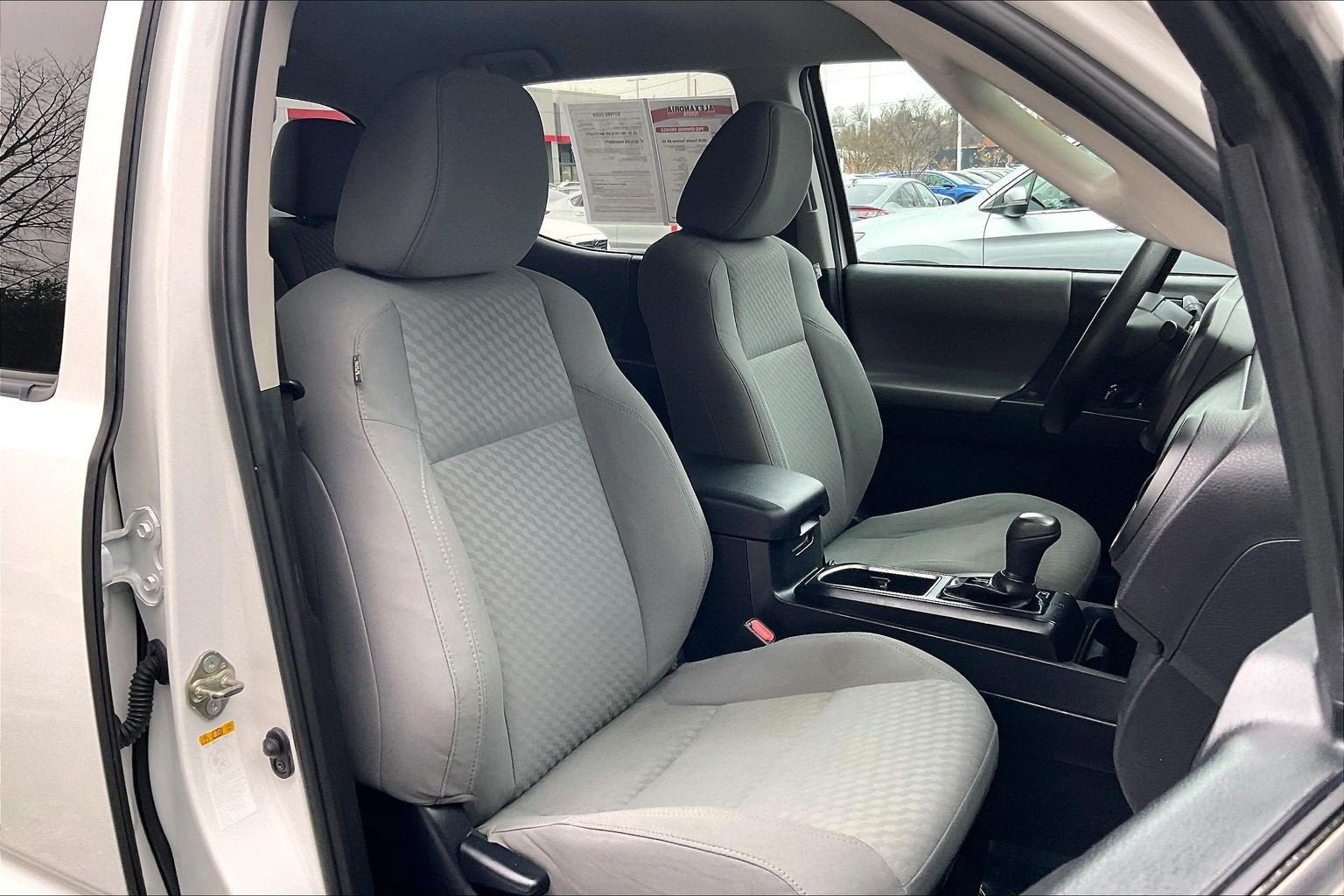 Used 2020 Toyota Tacoma SR AWD/4WD image 7