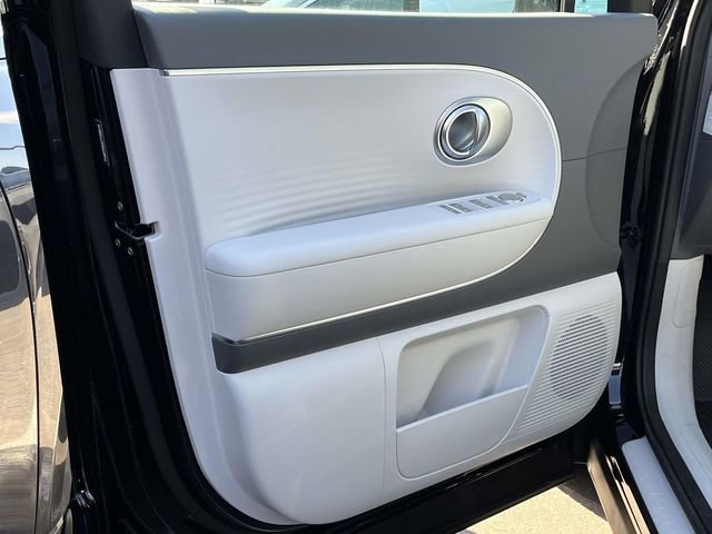 New 2026 Hyundai Ioniq 9 SE AWD/4WD image 9