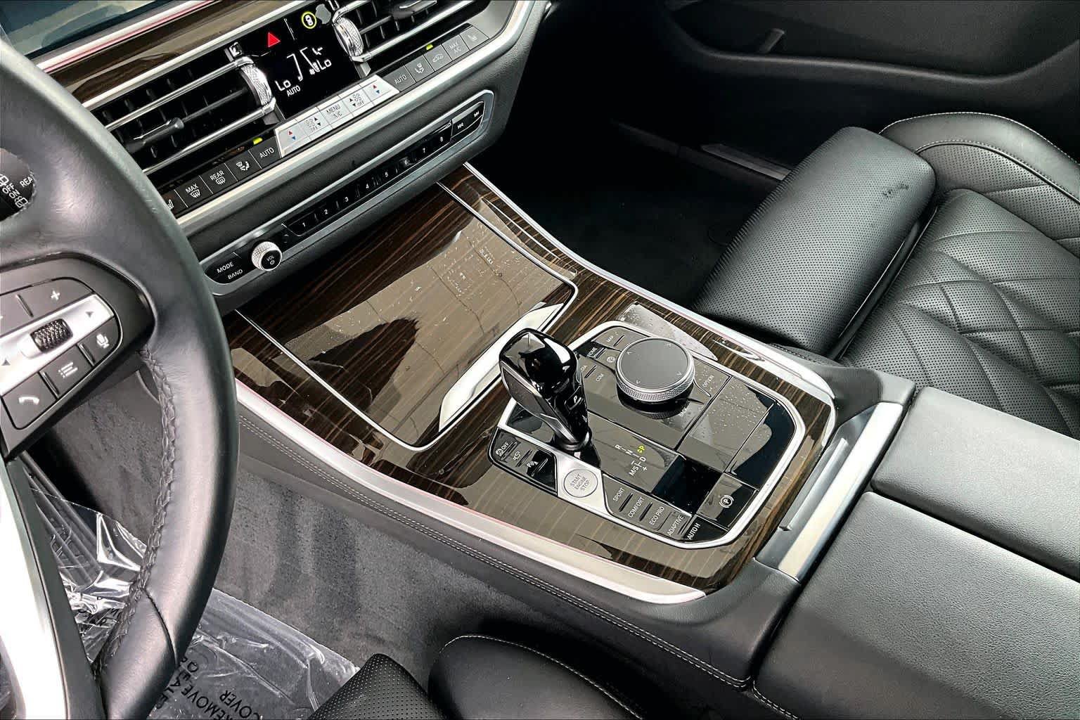 Used 2023 BMW X5 sDrive40i w/ Premium Package RWD image 15