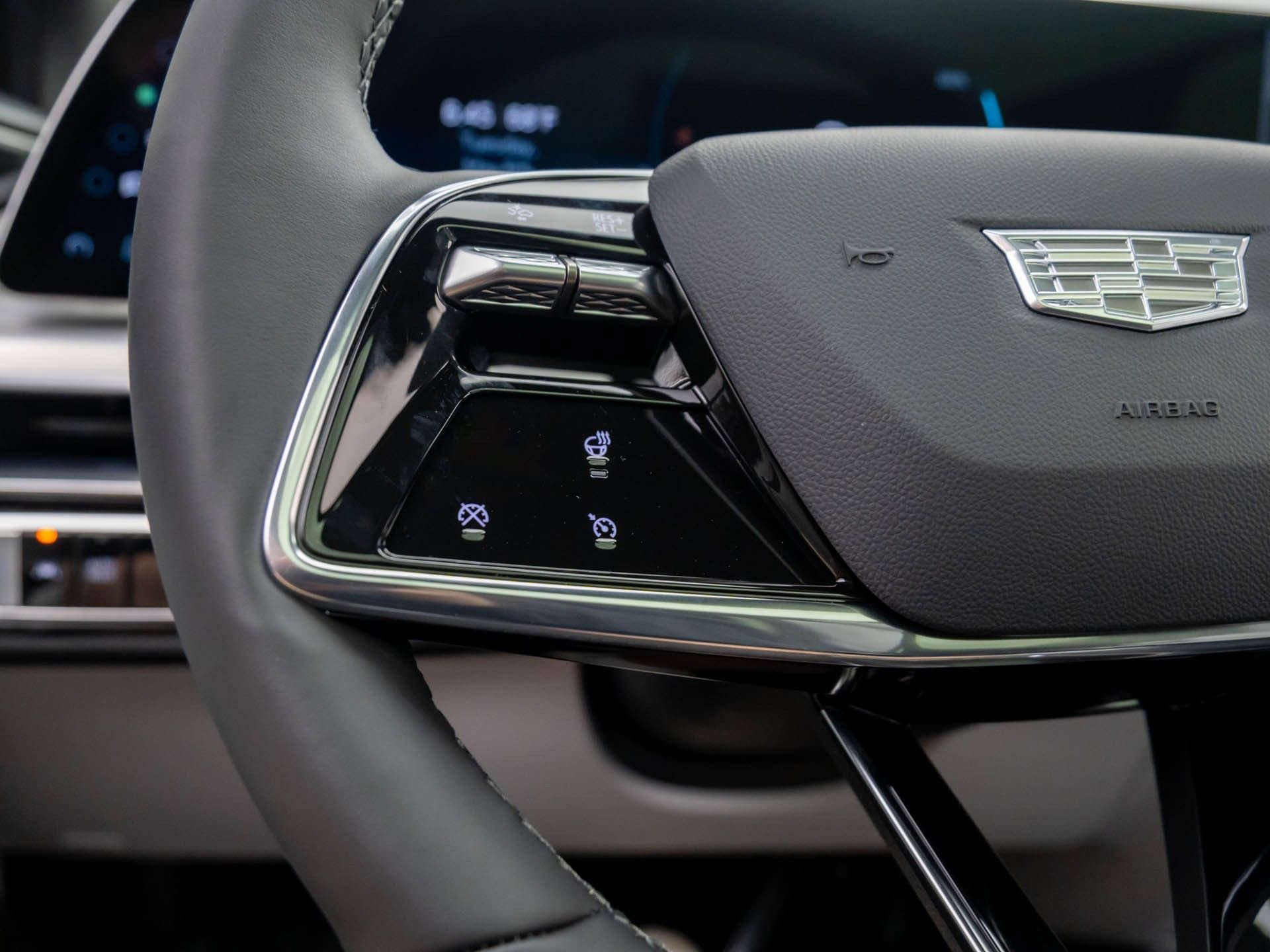 New 2026 Cadillac Lyriq Luxury image 25