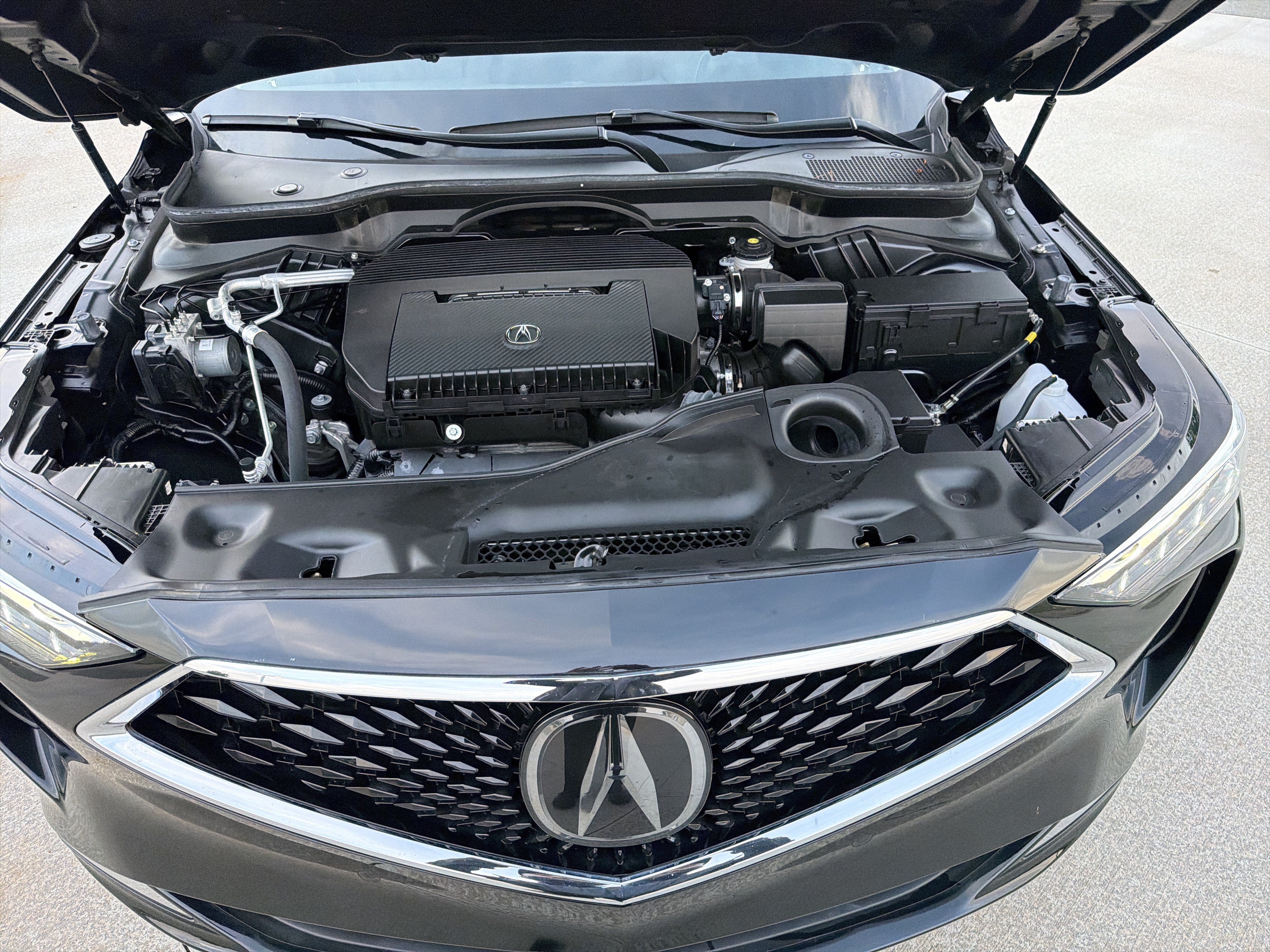 Certified 2024 Acura MDX w/ Technology Package FWD image 25