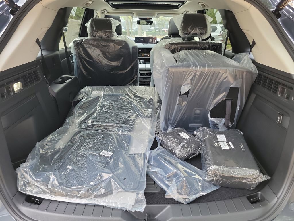 New 2026 MAZDA CX-90 3.3 Turbo w/ Premium Sport Pkg image 8