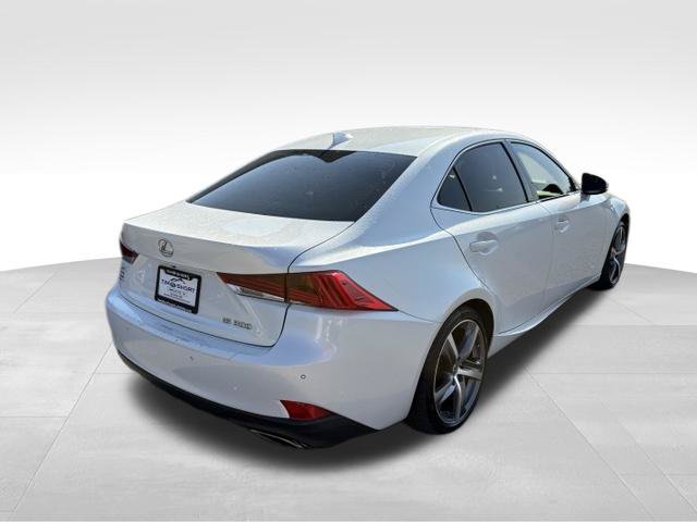 Used 2018 Lexus IS 300 w/ Comfort Package RWD image 2