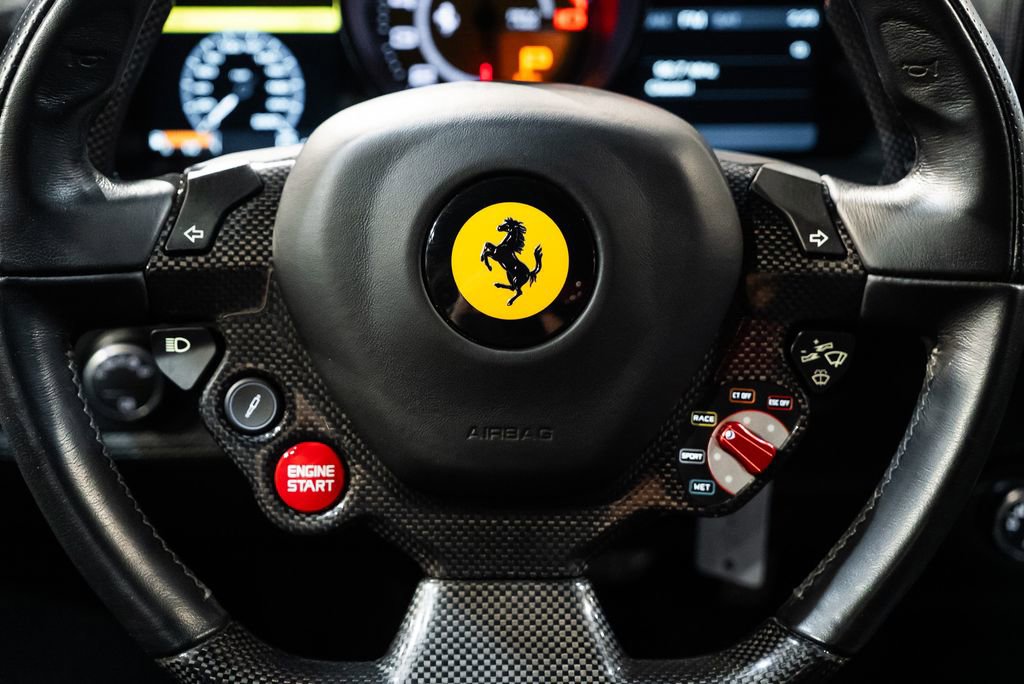 Certified 2014 Ferrari 458 Italia Coupe RWD image 27