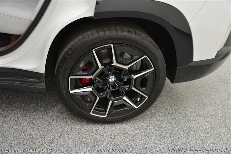 Used 2024 BMW XM AWD/4WD image 51