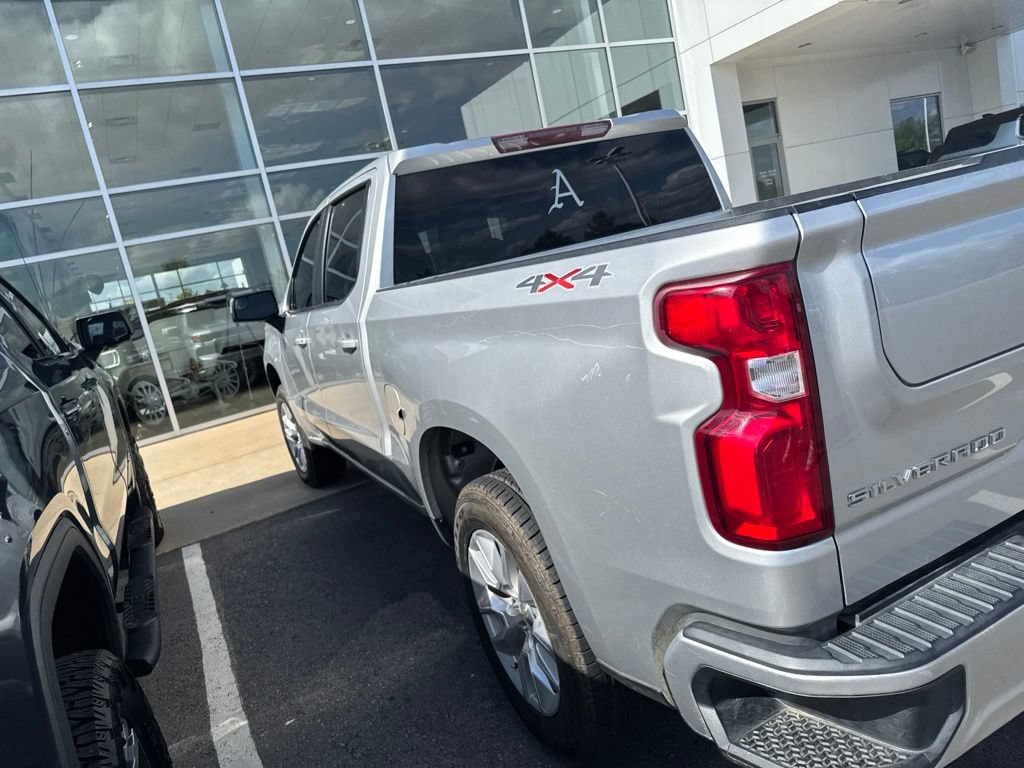 Used 2022 Chevrolet Silverado 1500 Custom AWD/4WD image 13