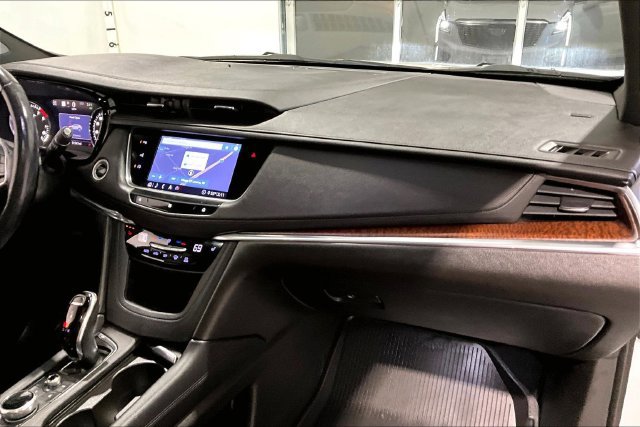 Used 2020 Cadillac XT5 Premium Luxury AWD/4WD image 35