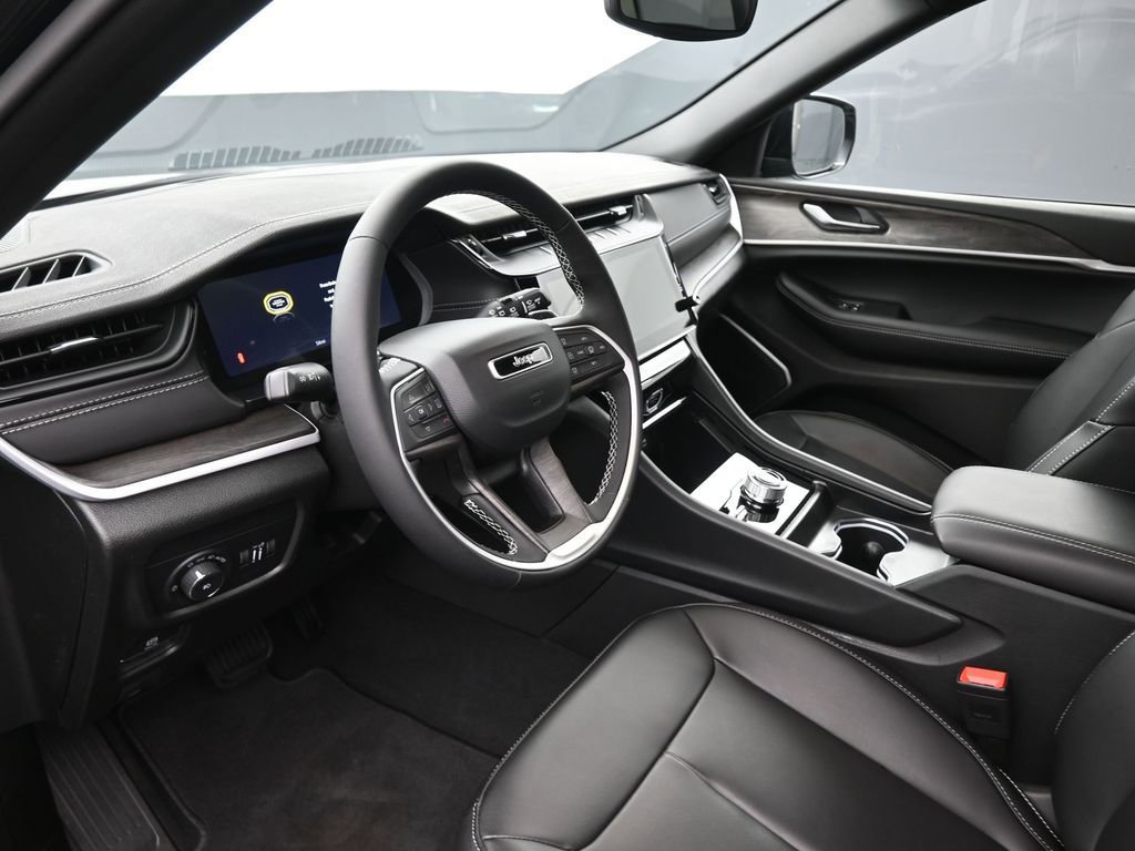 New 2026 Jeep Grand Cherokee Limited AWD/4WD image 19