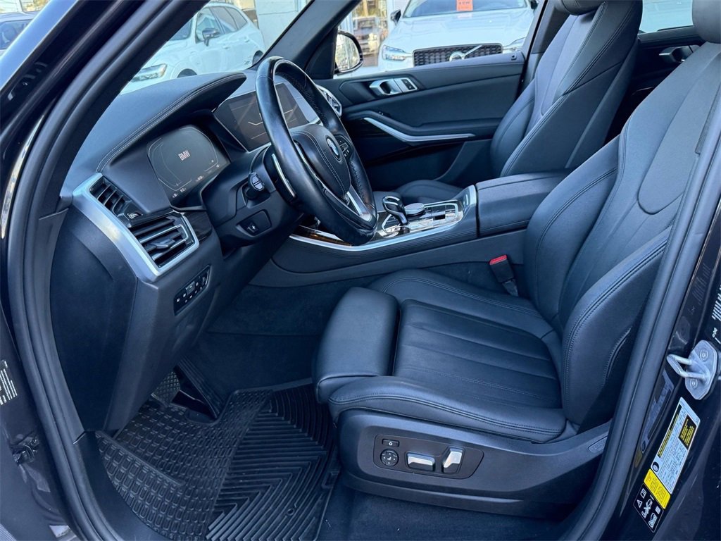 Used 2020 BMW X5 xDrive40i w/ Convenience Package image 2