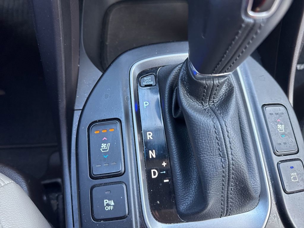 Used 2018 Hyundai Santa Fe Sport image 29