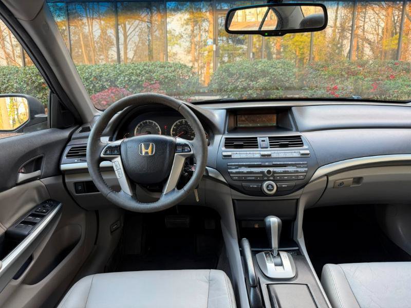 Used 2010 Honda Accord EX-L image 15