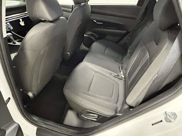 Used 2025 Hyundai Tucson SEL AWD/4WD image 10