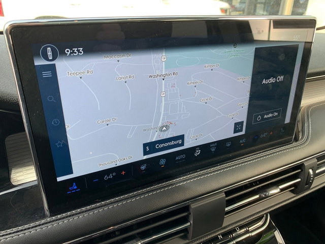 Certified 2025 Lincoln Corsair AWD w/ Equipment Group 101A image 26