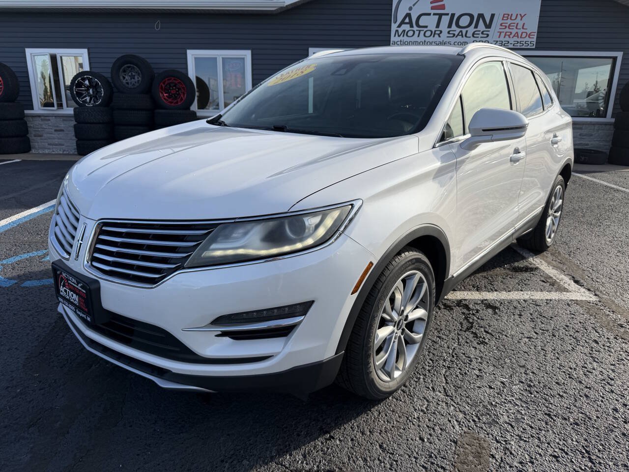 Used 2018 Lincoln MKC Select w/ Select Plus Package AWD/4WD image 1