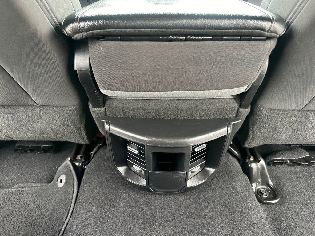 Used 2024 RAM 3500 Big Horn image 27