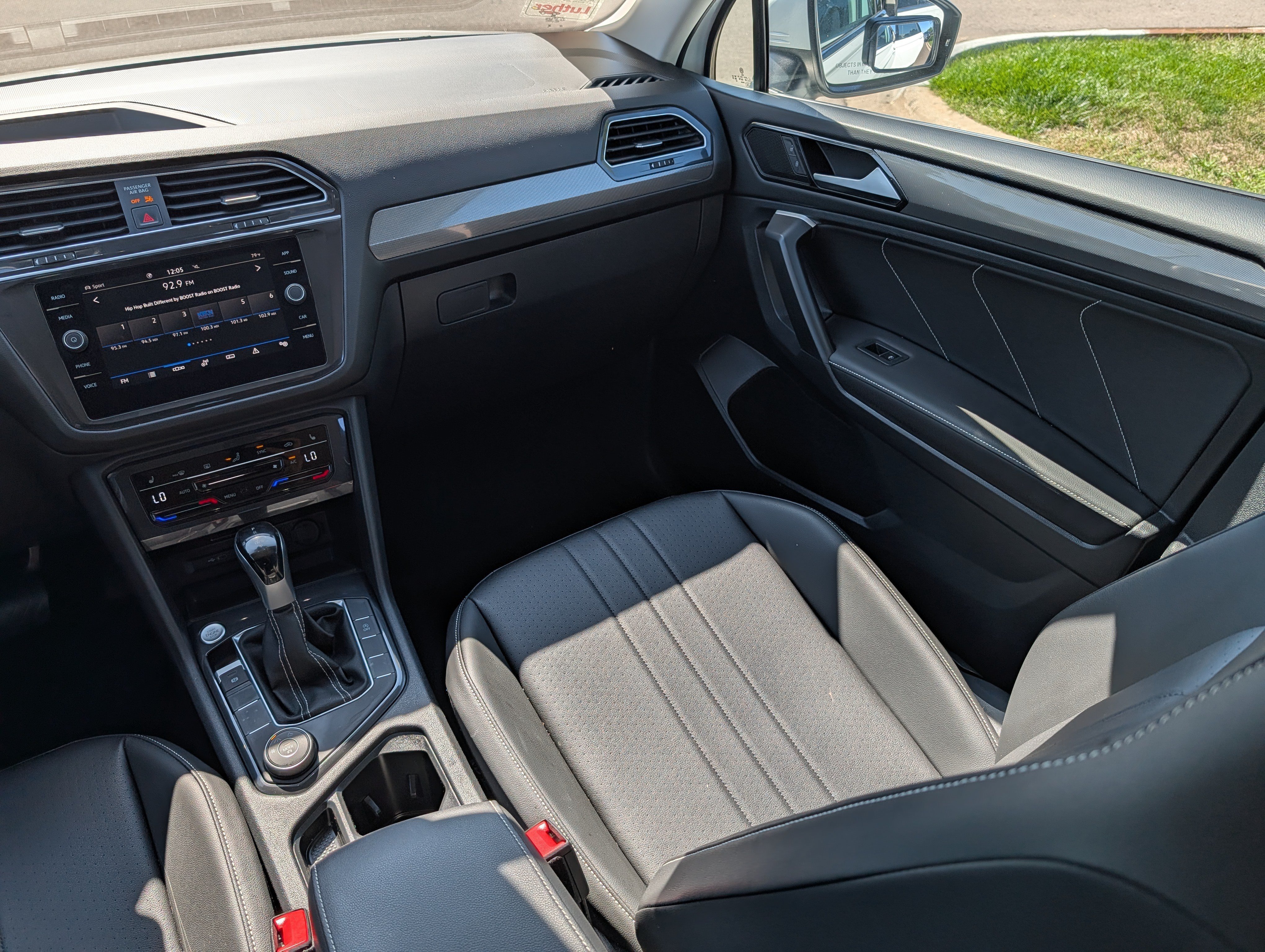 Certified 2024 Volkswagen Tiguan SE AWD/4WD image 11