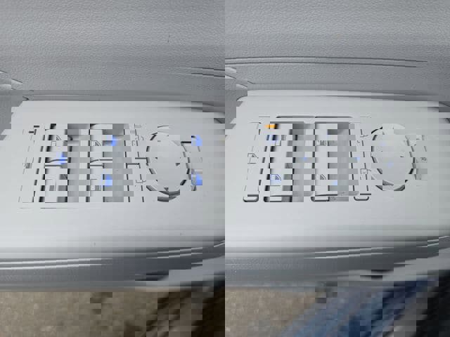 Certified 2024 Hyundai Kona SEL image 39