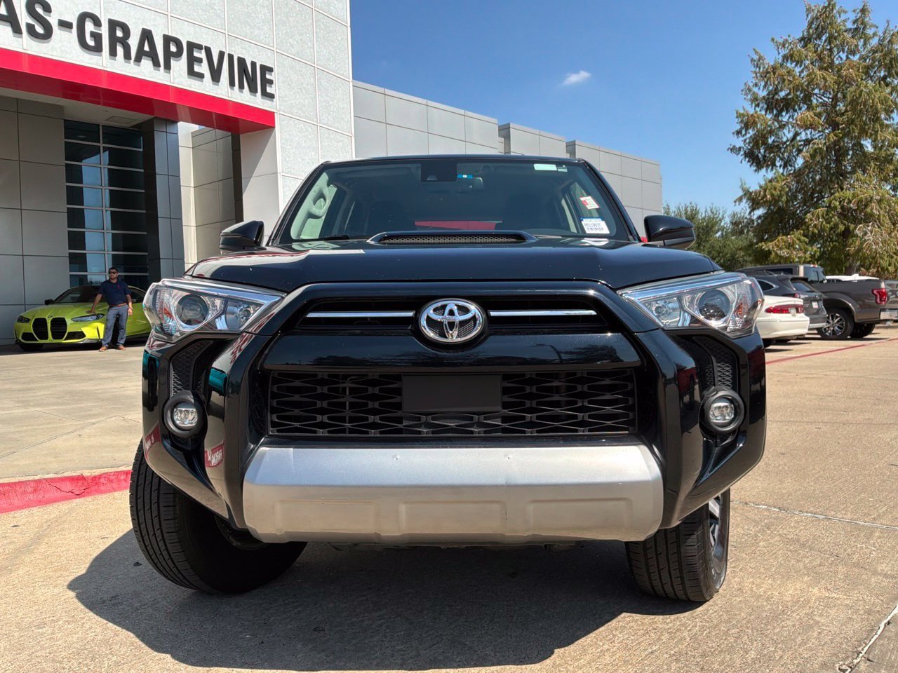 Used 2023 Toyota 4Runner TRD Off-Road AWD/4WD image 3