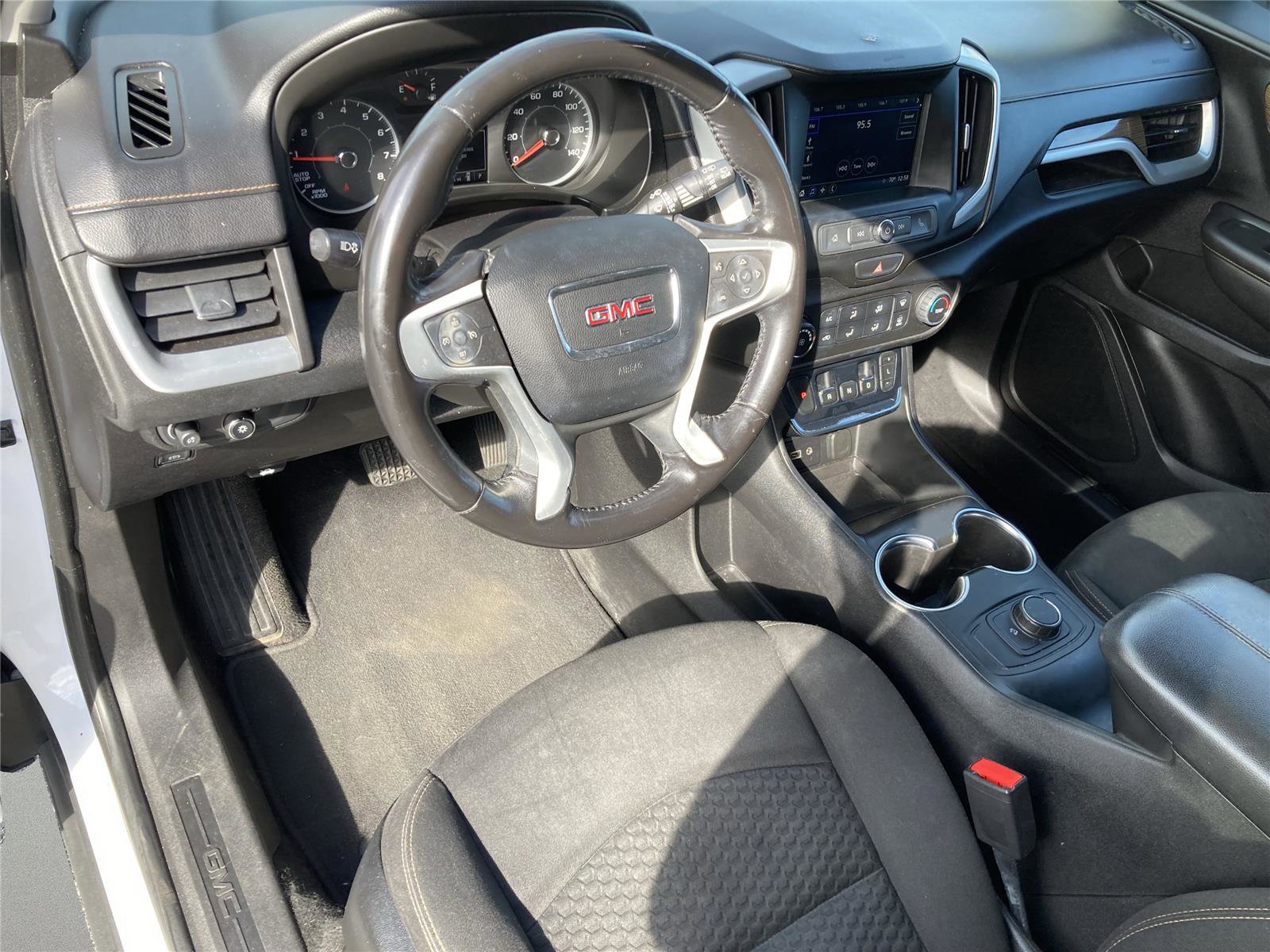 Used 2018 GMC Terrain SLE image 12