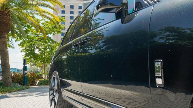 Used 2019 Rolls-Royce Cullinan image 30