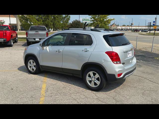 Used 2018 Chevrolet Trax LT w/ LT Convenience Package FWD image 34