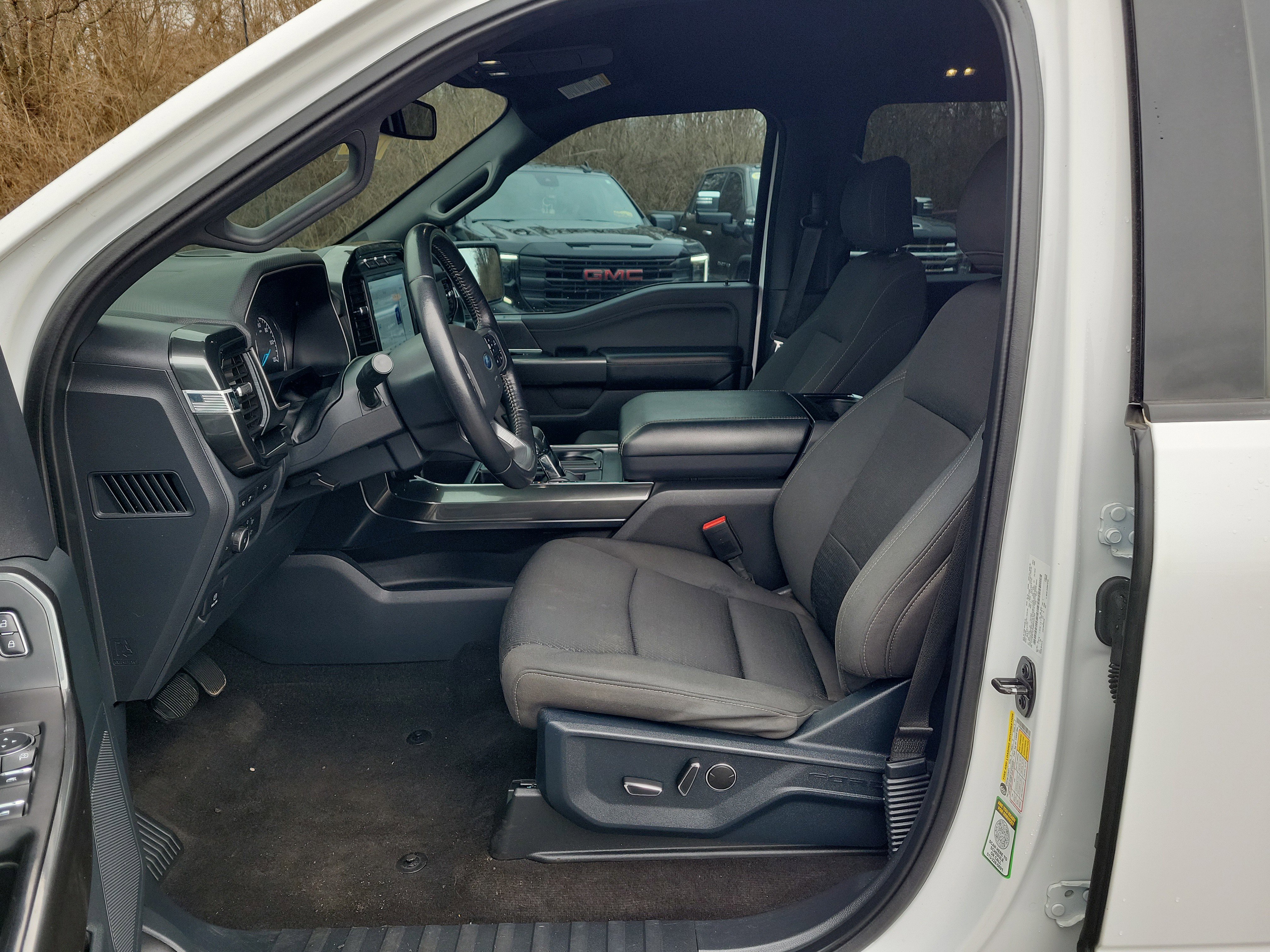 Used 2021 Ford F150 XLT w/ Equipment Group 302A High image 16