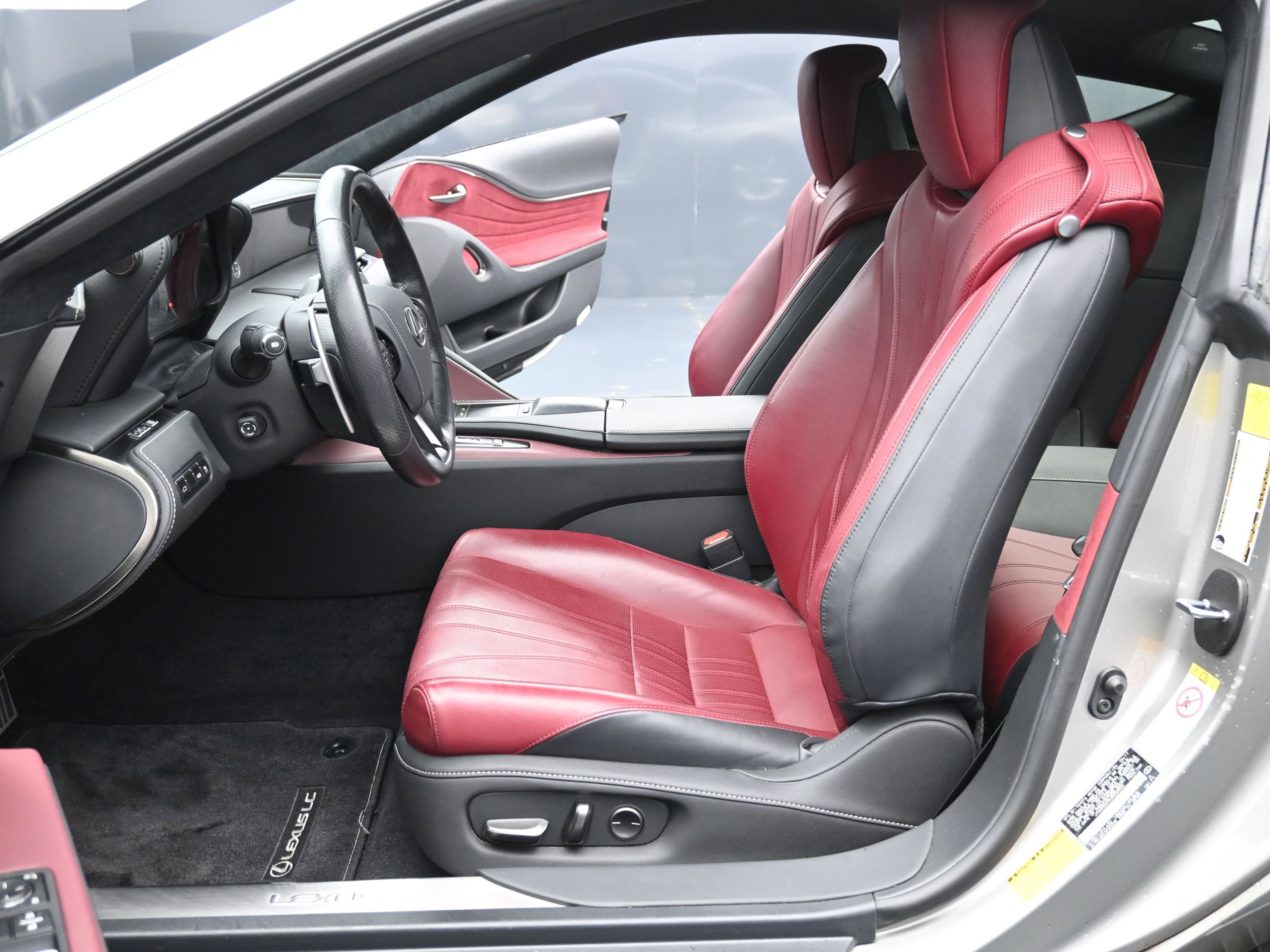 Used 2018 Lexus LC 500 Coupe w/ Touring Package image 18